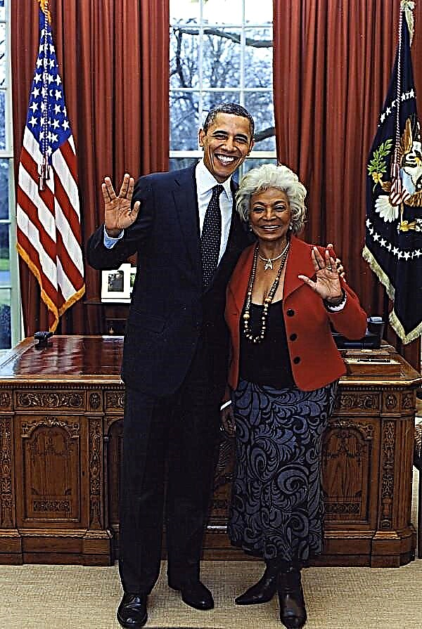 Obama en Uhura Go Vulcan