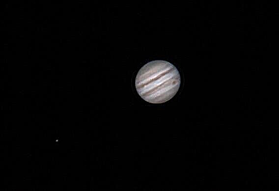 É a estação para encontrar Júpiter: um guia para a oposição de 2014
