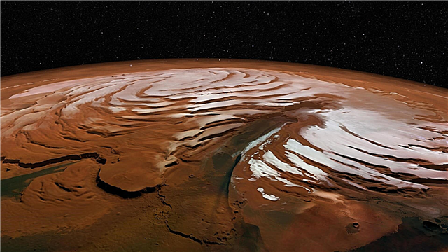 מתחת לקוטב הצפוני של מאדים נמצאו שכבות חדשות של קרח מים