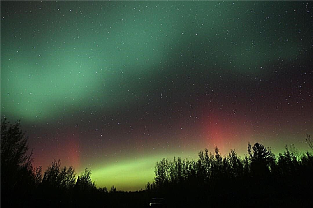 Övernattning Aurora sätter Sky On Fire, mer möjligt i kväll