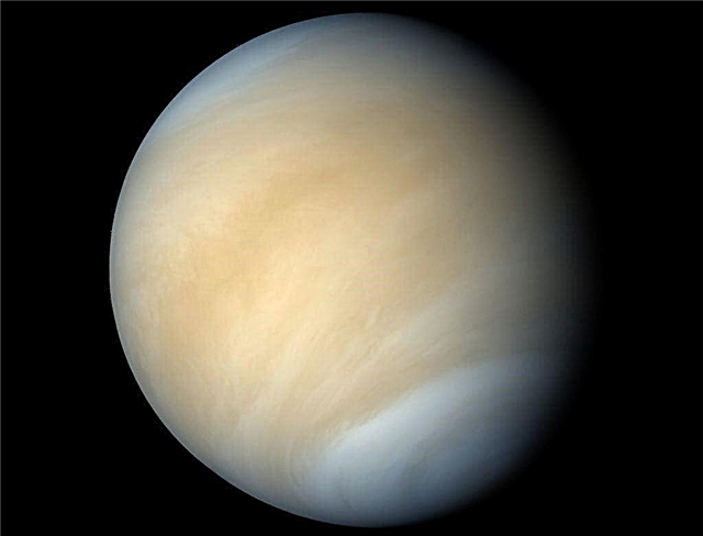 ¿Podría haber vida en las nubes de Venus?