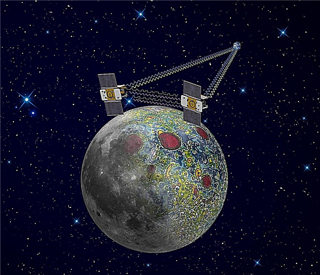 Twin NASA Science Sones Start Lunar Gravity Mapping