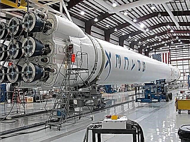 Dragon Ascendant: SpaceX تستعد لإطلاق Falcon 9 الثاني