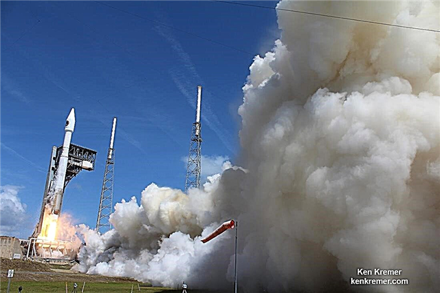 Лансирање свемирске свемирске станице Јохн Јохн Гленн - Фото / Видео Галерија