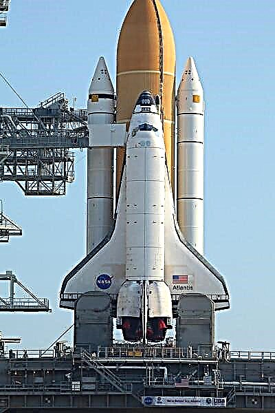 La NASA se prepara para la misión extra del transbordador espacial