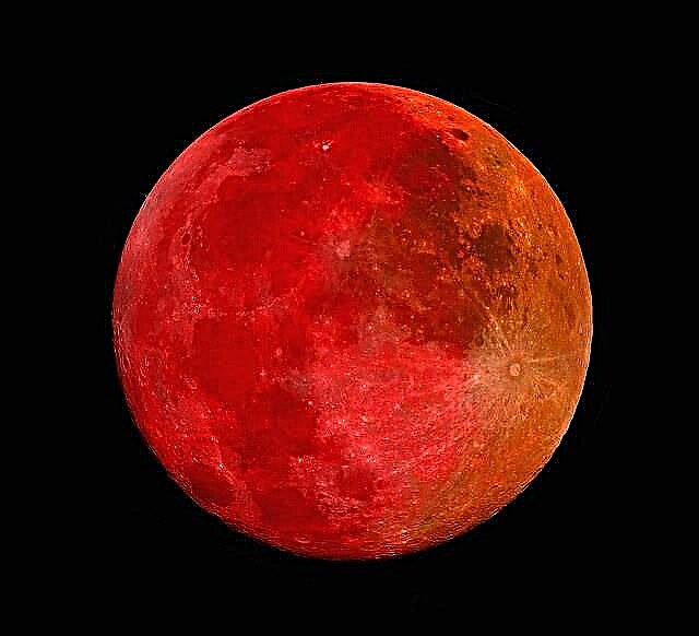 Uma lua vermelho-sangue
