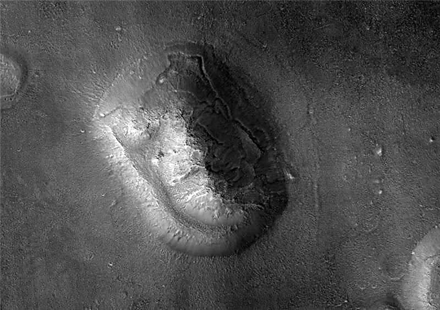 الوجه على المريخ