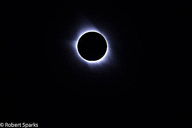 Increíbles imágenes de eclipses solares de nuestros lectores