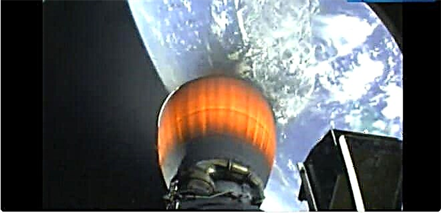 سبيس إكس تطلق ستة أقمار صناعية تجارية على فالكون 9. اختبار الهبوط ينتهي في "كابوم" - مجلة الفضاء