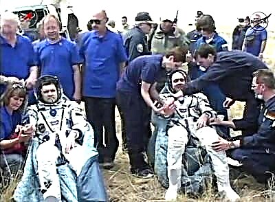 ISS Expedition 31 Besättningen återvänder säkert till jorden