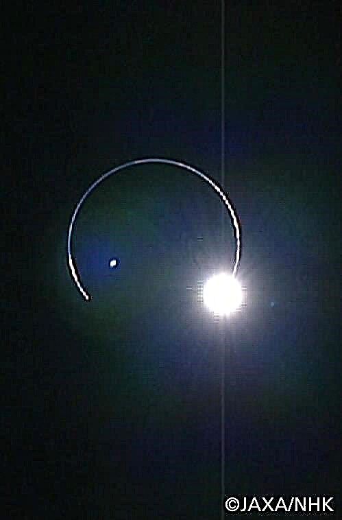 Kaguya captura o eclipse - da lua