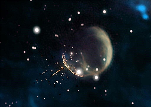Pulsar Dilihat Melaju Dari Supernova Yang Menciptakannya