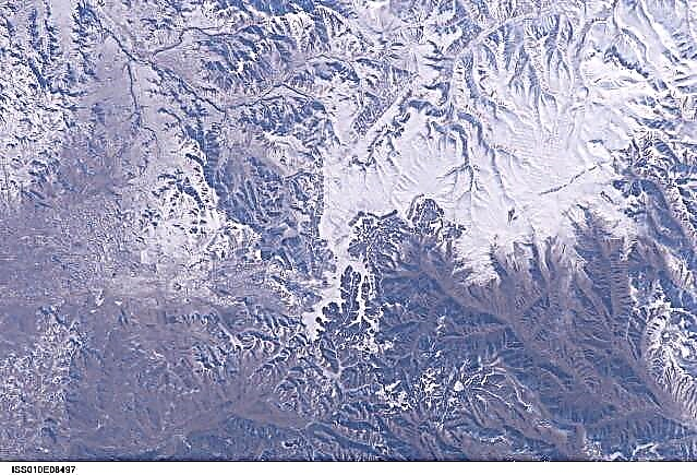 Vai jūs varat redzēt Lielo Ķīnas sienu no kosmosa?