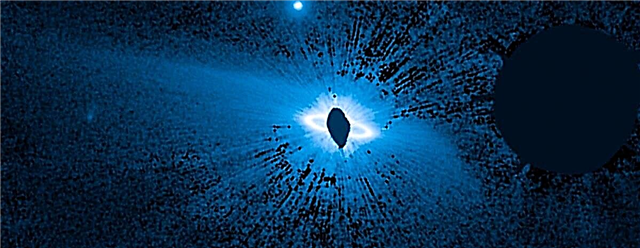 يرى هابل سحابة غبار ضخمة حول نجم يتشكل حديثًا