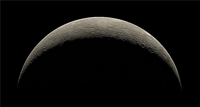 水星の三日月の高解像度モザイク