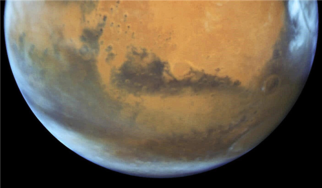 Hubble-Teleskop zoomt auf den Mars