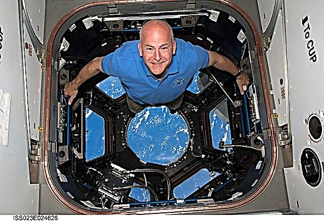 El astronauta del transbordador Alan Poindexter murió en un trágico accidente de jet ski