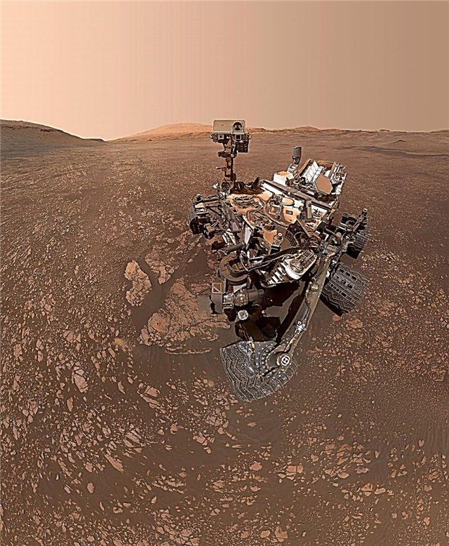 A curiosidade encontrou o filão mãe de argila na superfície de Marte