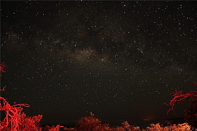 Astrofotografía: Vía Láctea del Centro de Astronomía Onizuka, Hawai