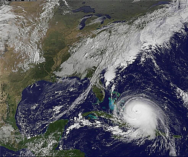 Estados Unidos se prepara para el huracán Cat 4 como "Joaquín" en barriles hacia la costa este y ULA prepara el lanzamiento número 100 el 2 de octubre: Mira en vivo