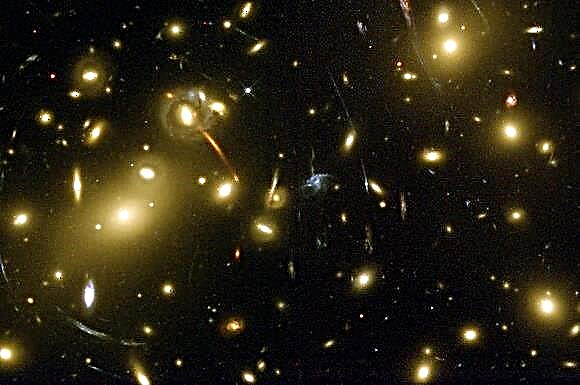 Dark Matter, Dark Energy; Teď je tu „Dark Gulping“ - Space Magazine