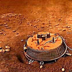 Huygens juhlii vuotta Titanilla