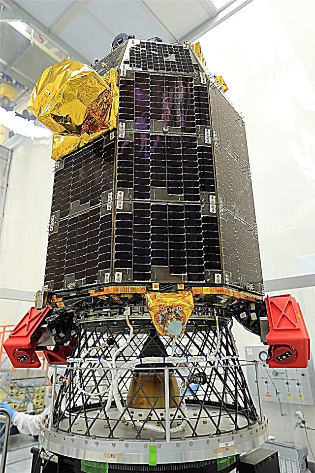 LADEE Lunar Probe am Wallops Launch Site der NASA in Virginia vorgestellt