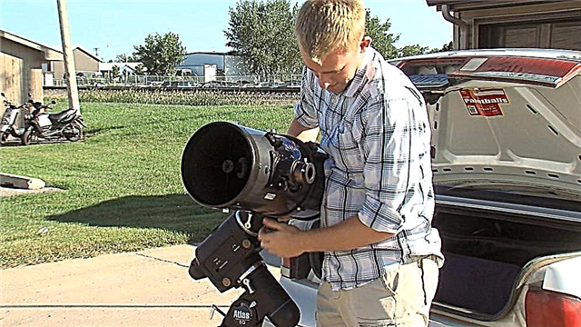 Regardez où vous montrez cette portée: télescope d'erreur de police pour une arme à feu