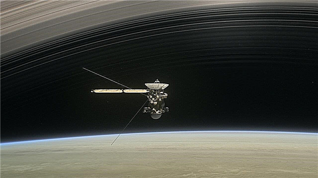 Cassini „Grande Finale“ pelnė „Emmy“ nominaciją! - Žurnalas „Kosmosas“