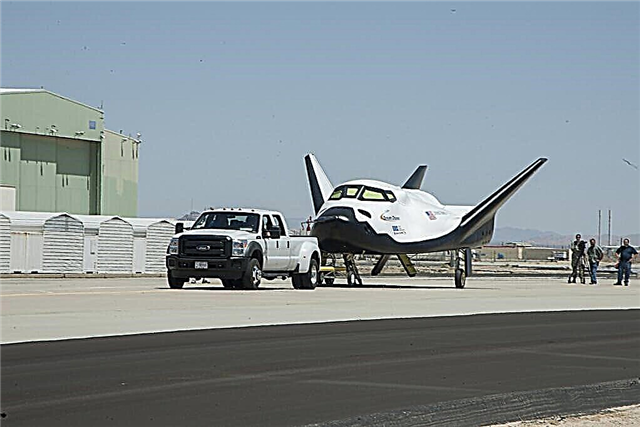 Sierra Nevada Dream Chaser obtiene alas y cola, comienza pruebas en tierra
