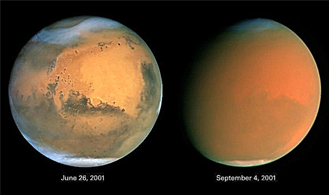 पृथ्वी में एक जल चक्र है। मंगल के पास धूल चक्र है