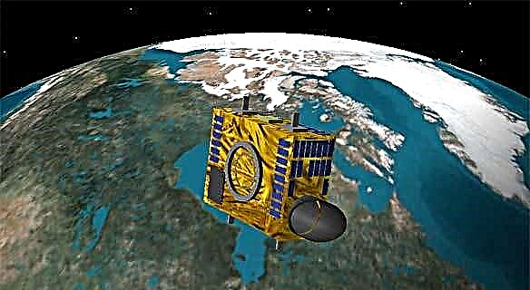 קנדה לבנות לוויין ציד אסטרואידים ראשון בעולם