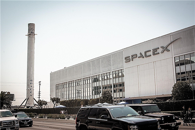 SpaceX acaba de poner al gnomo de jardín más genial en su patio delantero