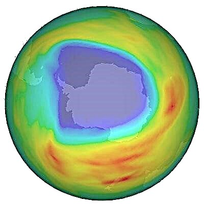 Ozon găuri din nou mai mare