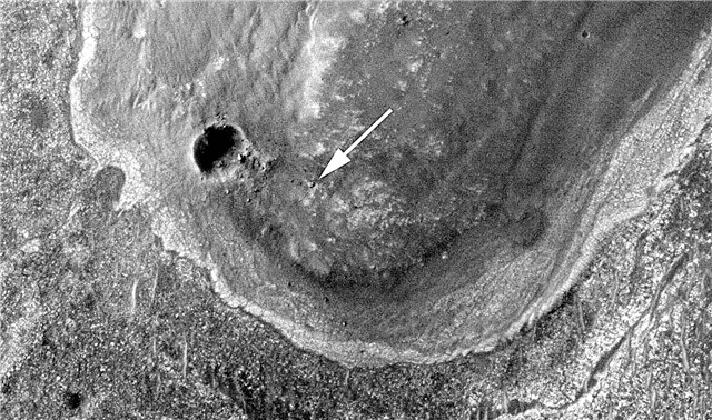 Oportunidade descoberta Explorando a vasta cratera Endeavour da Mars Orbit