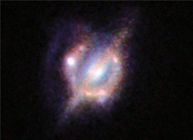 Uma colisão cósmica: nossa melhor visão de duas galáxias distantes se fundindo