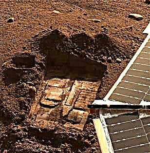 El suelo salado en Marte podría estar sorbiendo agua de la atmósfera