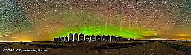 Astro-Panarama: Aurora en la granja