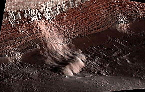 Приголомшливі погляди на Марсову лавину
