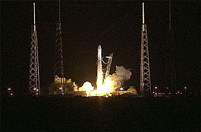 Liftoff! SpaceX uvádza na trh prvú oficiálnu misiu komerčných dodávok do ISS
