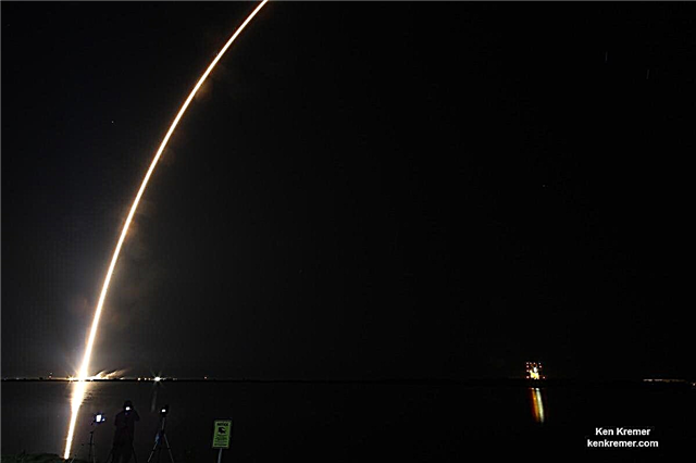 Das SBIRS-Observatorium der USAF-Raketenabwehr streift während des spektakulären Abends in den Orbit