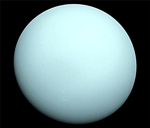 De baan van Uranus. Hoe lang duurt een jaar op Uranus?