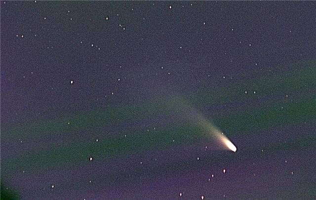 Comet PANSTARRS Zvyšuje hlasitosť