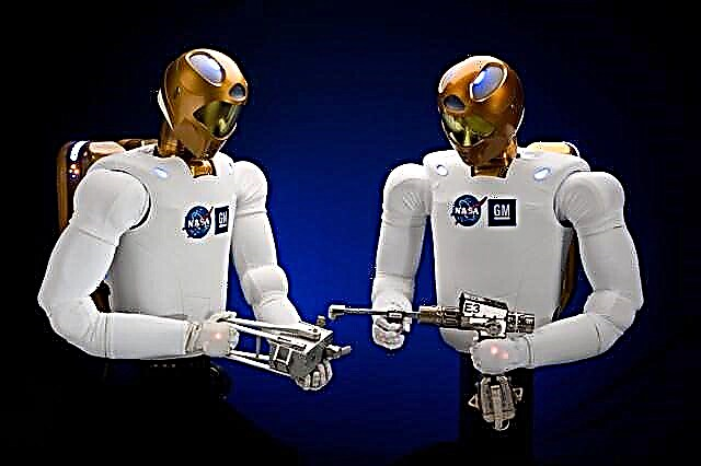 R2 kosmický robot se Detroit