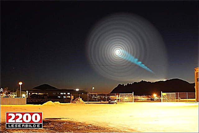 Spiral Raksasa Aneh Terlihat di Langit di atas Norwegia