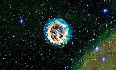 Feliz 10º aniversário, Chandra X-Ray Observatory!