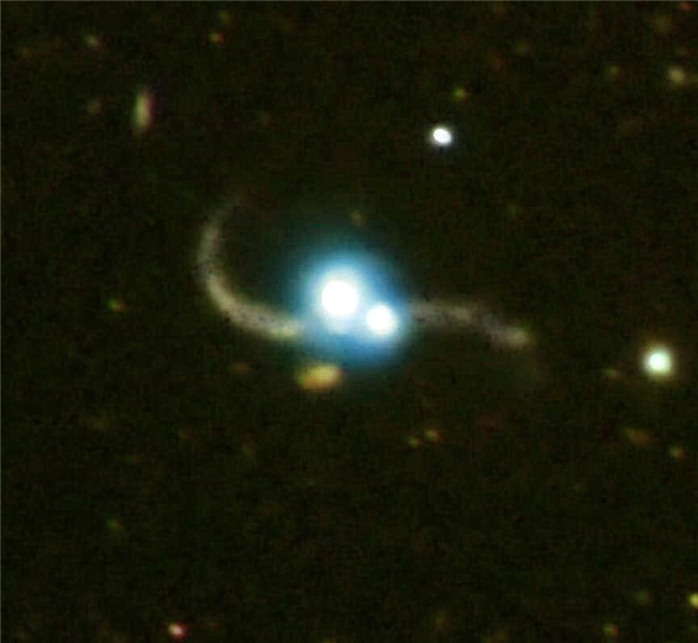 Auf frischer Tat ertappt! Zusammenführen von Galaxien Erstellen Sie einen binären Quasar