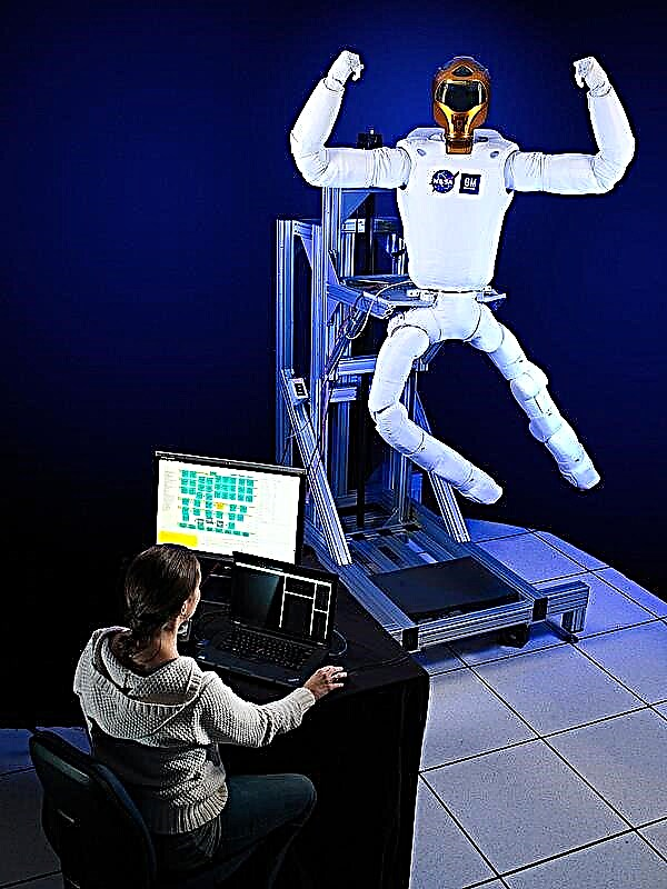 רמה למעלה! הרובוט של תחנת החלל של נאס"א מקבל רגליים 'מטפסות'