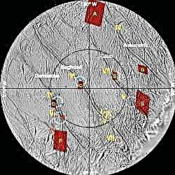 Тигрові смуги та гейзери пов'язані з Енцеладом