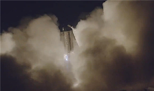 Големи новини! StarXper тестовото превозно средство на SpaceX завърши първия безплатен полет!